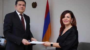 Սան Մարինոյի նորանշանակ դեսպանն իր հավատարմագրերի պատճենն է հանձնել ՀՀ ԱԳ նախարարի տեղակալին