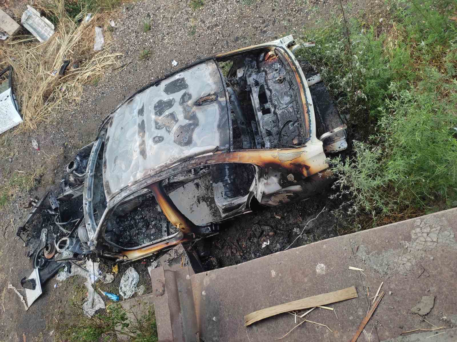 Ռուբինյանց փողոցում ավտոմեքենա է այրվել