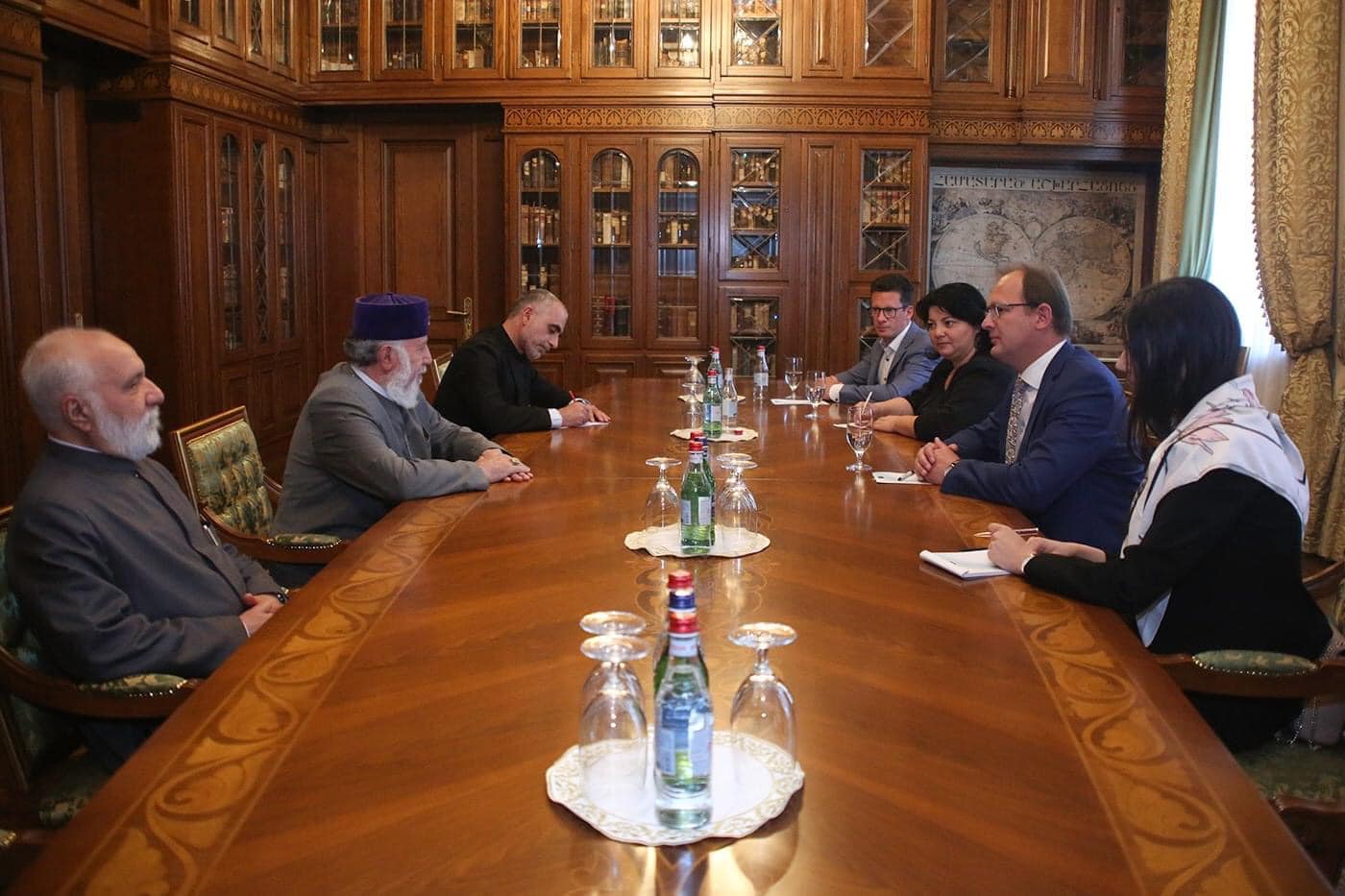 Ամենայն Հայոց Կաթողիկոսն էջմիածնում ընդունել է Եվրոպական խորհրդարանի նիդերլանդացի պատգամավորին