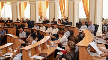 Կոչ ենք անում ՀՀ պատվիրակությանը՝ անհապաղ դադարեցնել մեկնարկած բանակցությունները, մինչև Արցախի հետ շփման գծում և ՀՀ սահմաններում լիակատար հրադադարի հաստատումը. ԱՀ ԱԺ