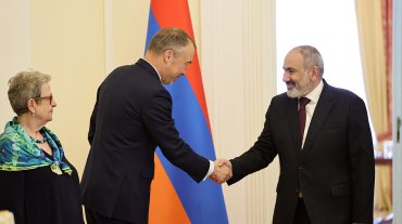 Վարչապետ Փաշինյանն ընդունել է Տոյվո Կլաարին