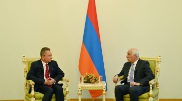 Նախագահ Վահագն Խաչատուրյանին իր հավատարմագրերն է հանձնել Լեհաստանի նորանշանակ դեսպանը