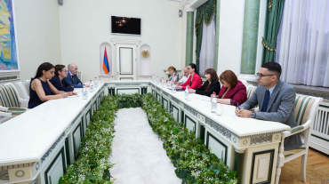 Աննա Վարդապետյանը Հայաստանում Ֆրանսիայի դեսպանի հետ քննարկել է համագործակցության զարգացման հեռանկարները