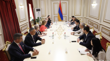 Ալեն Սիմոնյանը և Եվրոպական խորհրդարանի անվտանգության եւ պաշտպանության հարցերով ենթակոմիտեի նախագահը մտքեր են փոխանակվել Հայաստանում ԵՄ առաքելության տեղակայման որոշման շուրջ