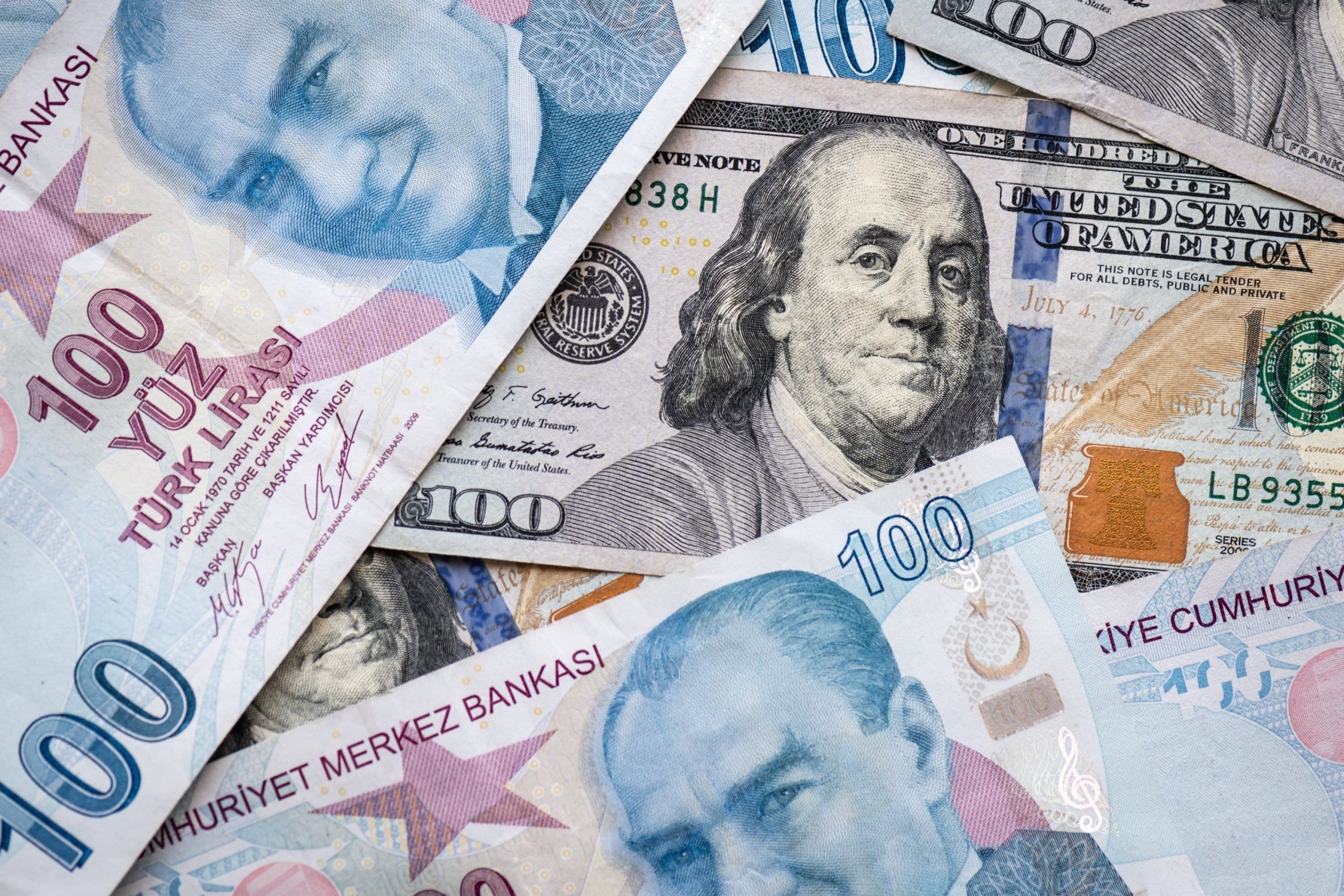 Թուրքական լիրան արժեզրկվում է, իսկ դրանով արտահայտված պարտատոսմերը՝ ոչ․ Bloomberg