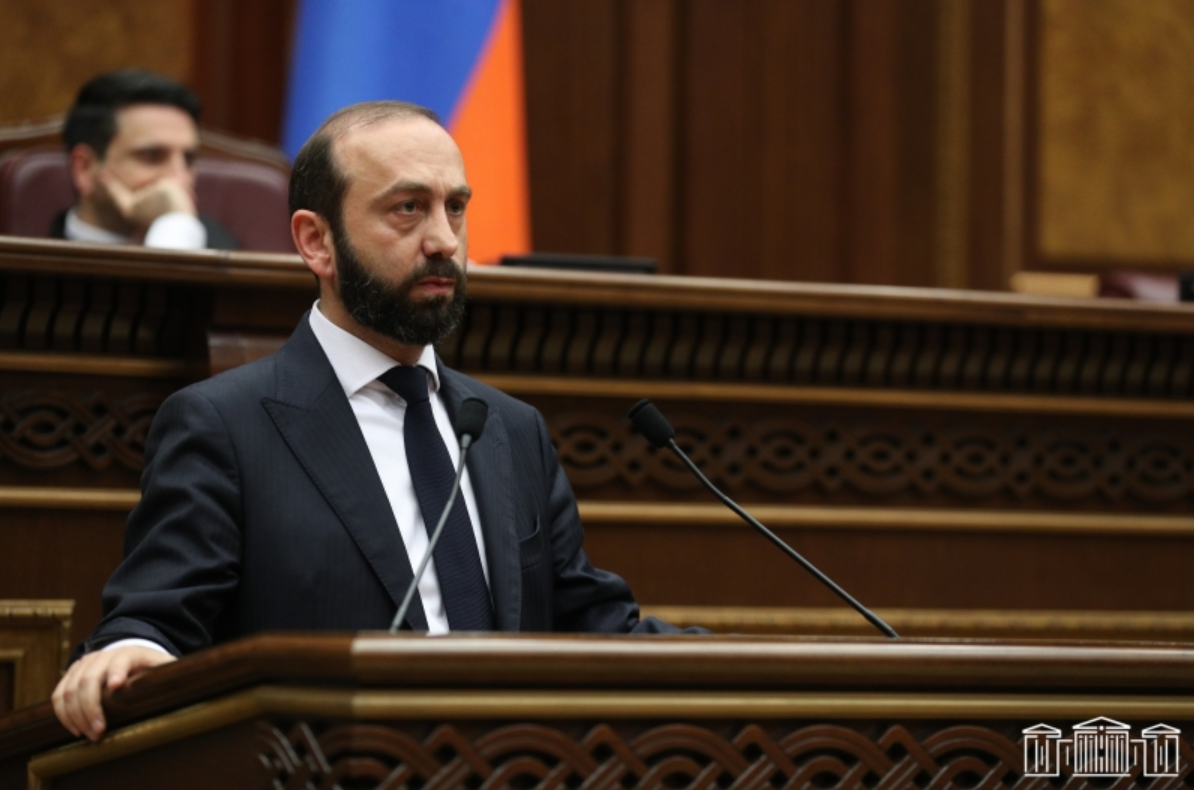 Ենթակառուցվածքների ապաշրջափակումը պետք է տեղի ունենա հայտնի սկզբունքների հիման վրա. Արարատ Միրզոյան