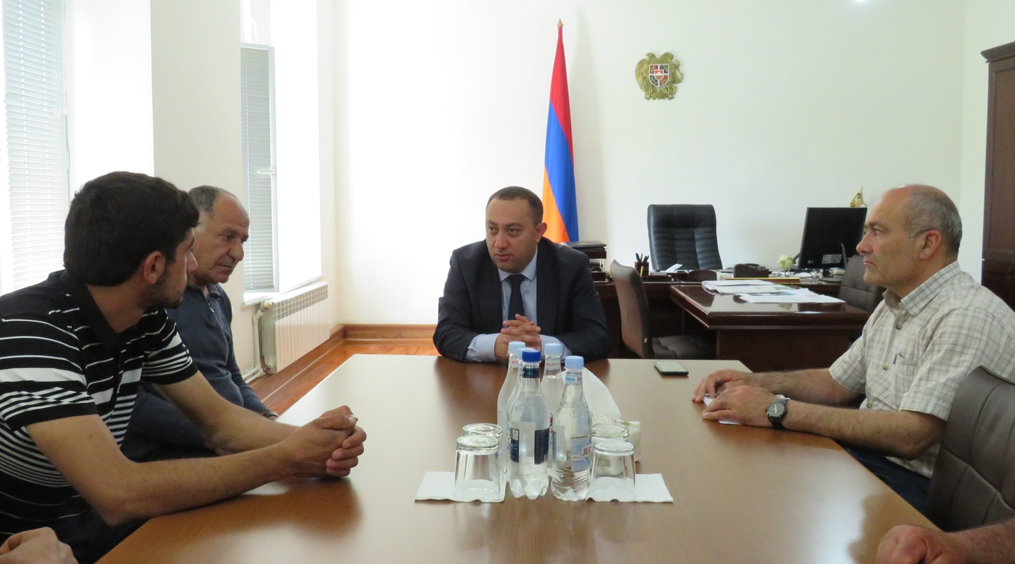 Վայոց ձորի մարզպետը կաթնամթերք արտադրող և վերամշակող ընկերությունների ներկայացուցիչների հետ քննարկել է իրացման շուկայի ընդլայնման հնարավորությունները