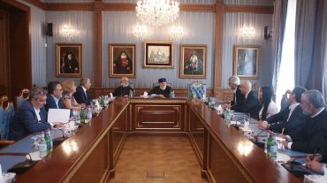 Ամենայն Հայոց Կաթողիկոսն ընդունել է Հայաստանի 6-րդ միջազգային բժշկական համագումարի մասնակիցներին