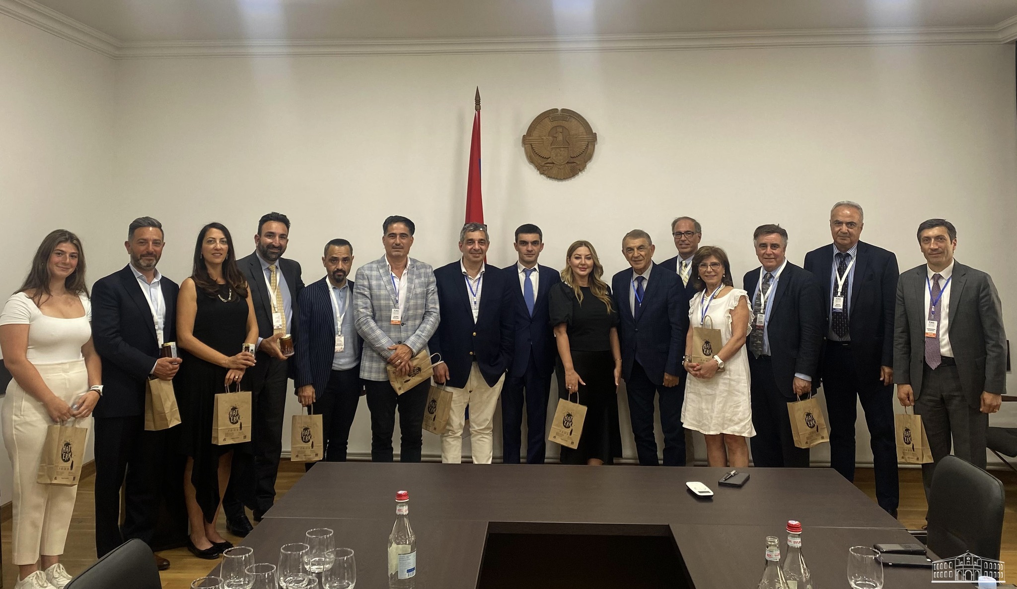 Արցախի ԱԳ նախարարը մասնակցել է ՀՀ 6-րդ միջազգային բժշկական համագումարի շրջանակում անցկացված միջոցառումների