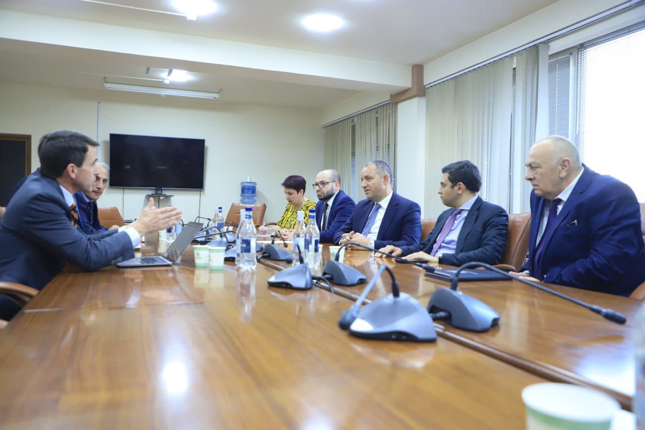 Քննարկվել է ՀՀ կառավարության և ԱԶԲ-ի միջև համագործակցությունը