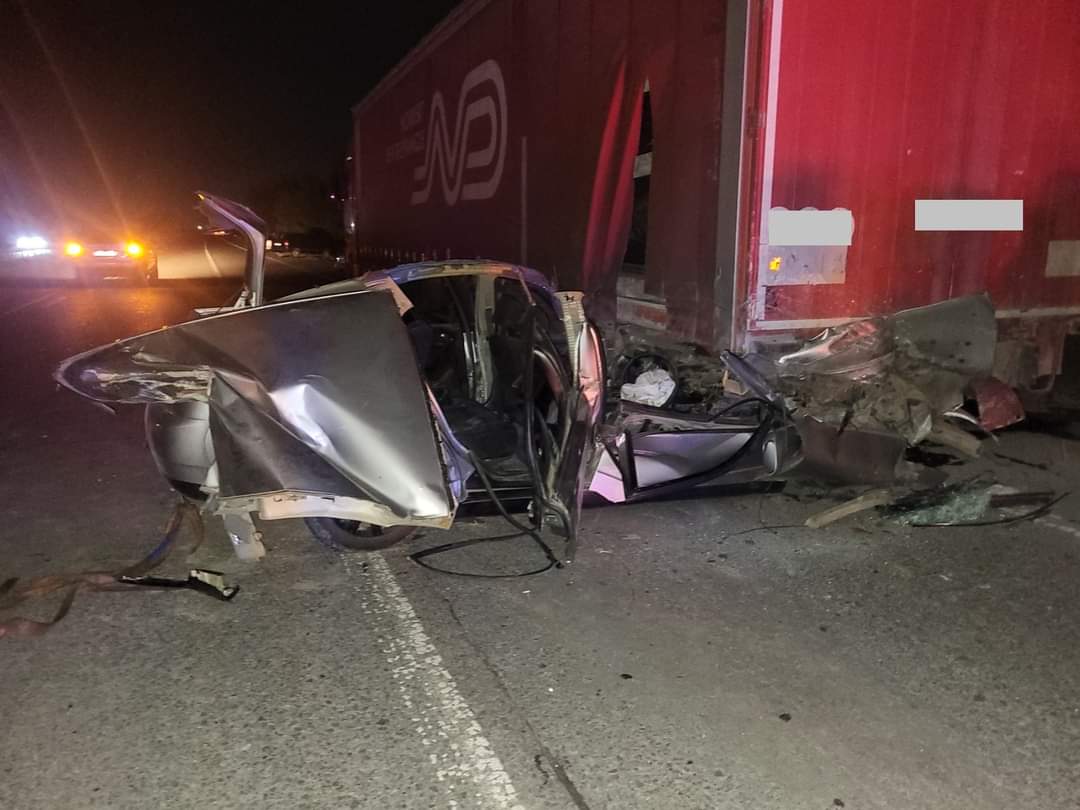 Ավտովթար Երևան-Երասխ ճանապարհին․ «Nissan»-ի 33-ամյա վարորդը մահացել է, 4 ուղևորները` ծանր վիրավորվել