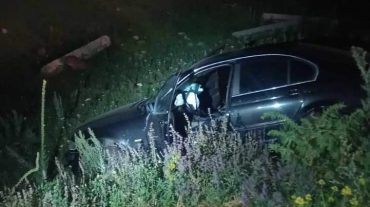 Ապարանում «BMW»-ն գլորվել է ձորը. կան տուժածներ