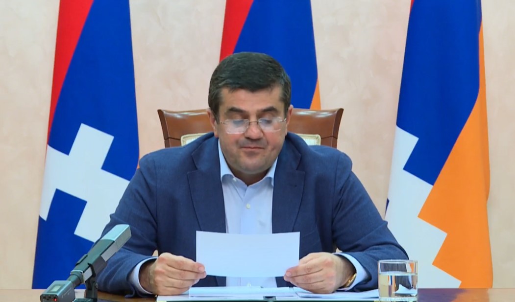 Դիմում եմ ծայրահեղ միջոցի՝ միանում եմ նստացույց անող քաղաքացիներին․ Արայիկ Հարությունյան