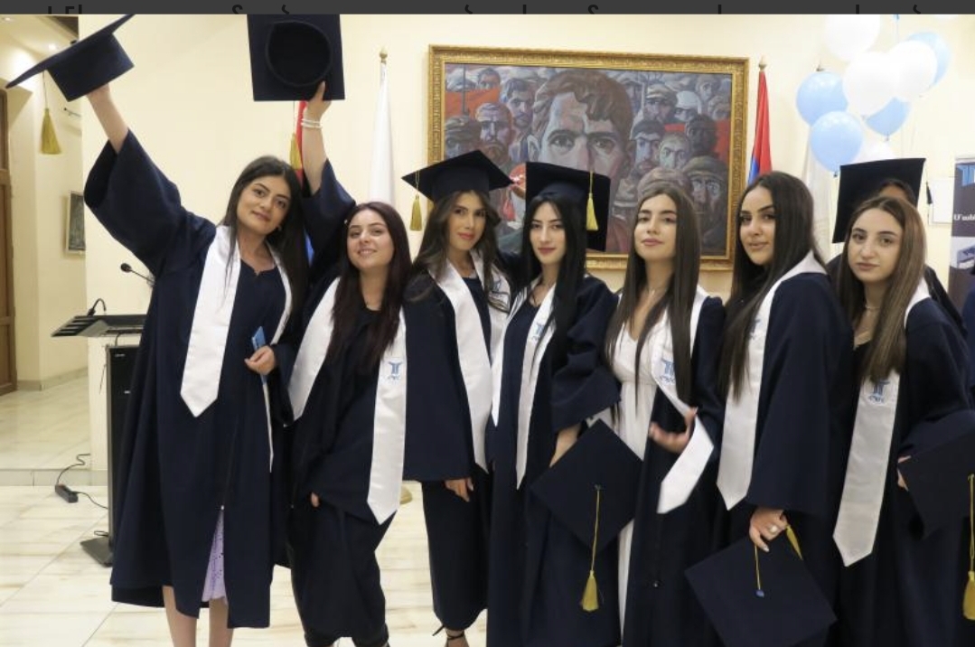 «Ձեր մասնագիտության պահանջը մեծ է ». Արաքսիա Սվաջյանը դիպլոմներ է հանձնել ապագա հատուկ մանկավարժներին