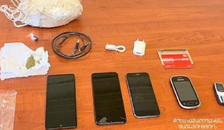 «Սևան» քրեակատարողական հիմնարկի ծառայողներն արգելված իրեր են հայտնաբերել
