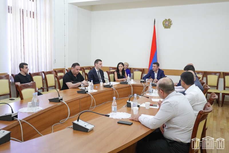 Կառավարության օրենսդրական նախաձեռնությամբ կկանոնակարգվի կանոնավոր ուղեւորափոխադրումների կազմակերպման գործընթացը