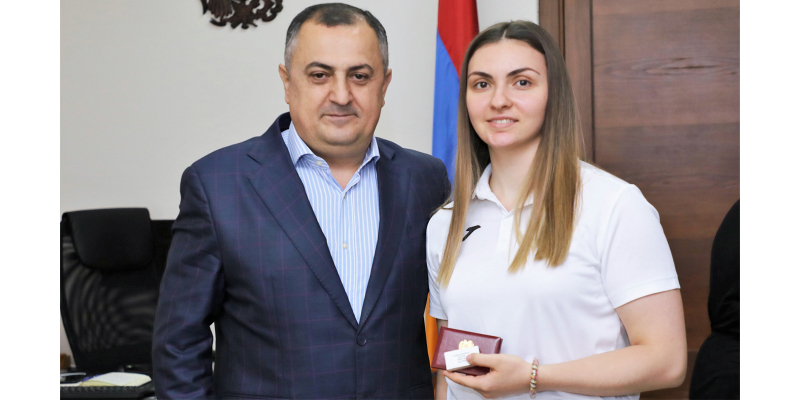 Մարզաշխարհի մի շարք ներկայացուցիչների շնորհվել են մարզական կոչումներ