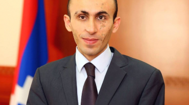 Ադրբեջանի իշխանությունները պիտի գիտակցեն, որ գազի, էլեկտրաէներգիայի, վառելիքի, սննդի և այլ կենցաղային զրկանքներով չեն կարող մեր բնական իրավունքները խլել մեզնից. Արտակ Բեգլարյան