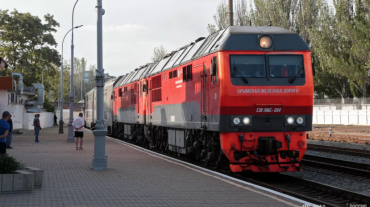 Ղրիմի կամրջի վրա վթարի և խցանման պատճառով Կերչի մուտքի մոտ վարորդներին կանգնեցնում են, իսկ Կերչ-Անապա գնացքի մեկնումը հետաձգվում է