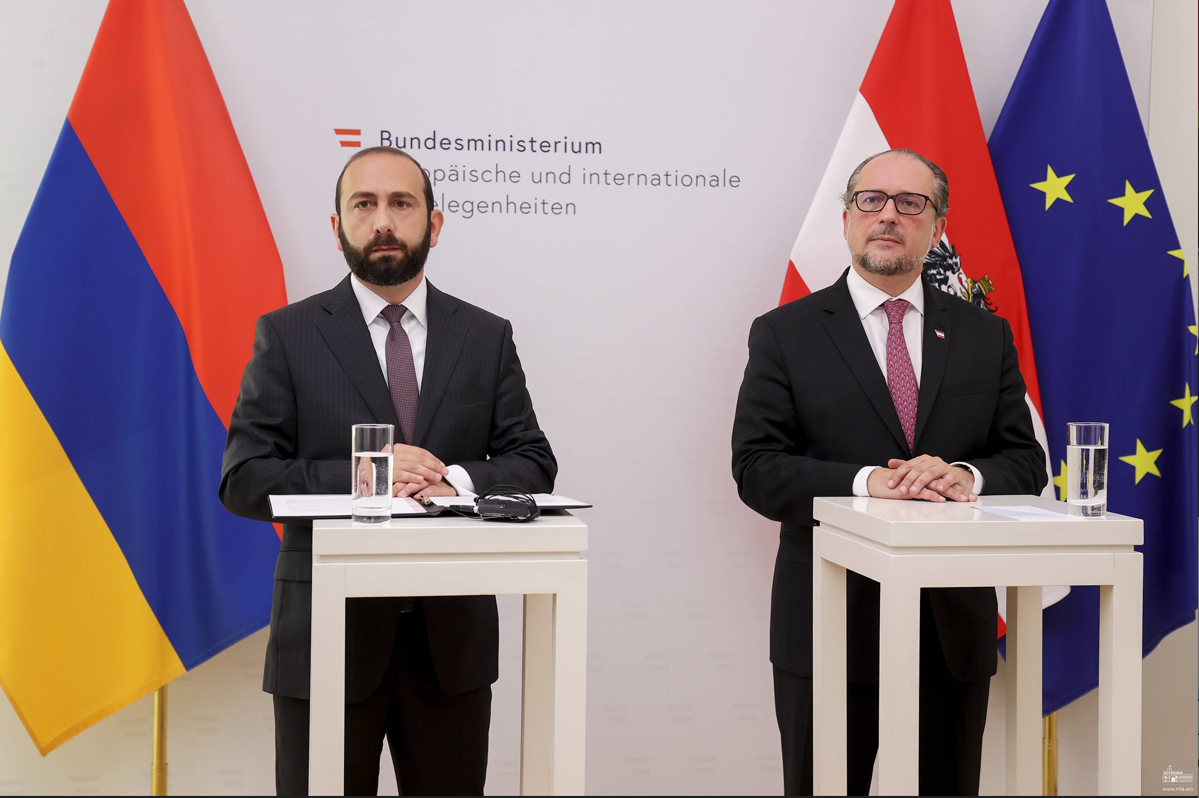 Այս պահին երկխոսության փոխարեն Ադրբեջանը Լեռնային Ղարաբաղում վարում է էթնիկ զտումների քաղաքականություն․ Արարատ Միրզոյան
