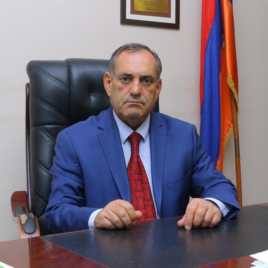 Ախուրյան համայնքի ղեկավար Արծրուն Իգիթյանը հրաժարականի դիմում է ներկայացրել
