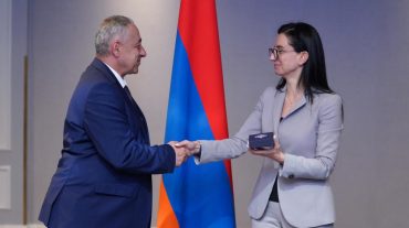 Դատախազներն ու Դատախազության աշխատակիցները պարգևատրվել են
