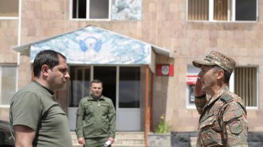 Սուրեն Պապիկյանն այցելել է ՊՆ N զորամաս