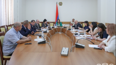 Պետական-իրավական հարցերի մշտական հանձնաժողովը դրական եզրակացություն է տվել մի շարք օրենսդրական նախաձեռնությունների
