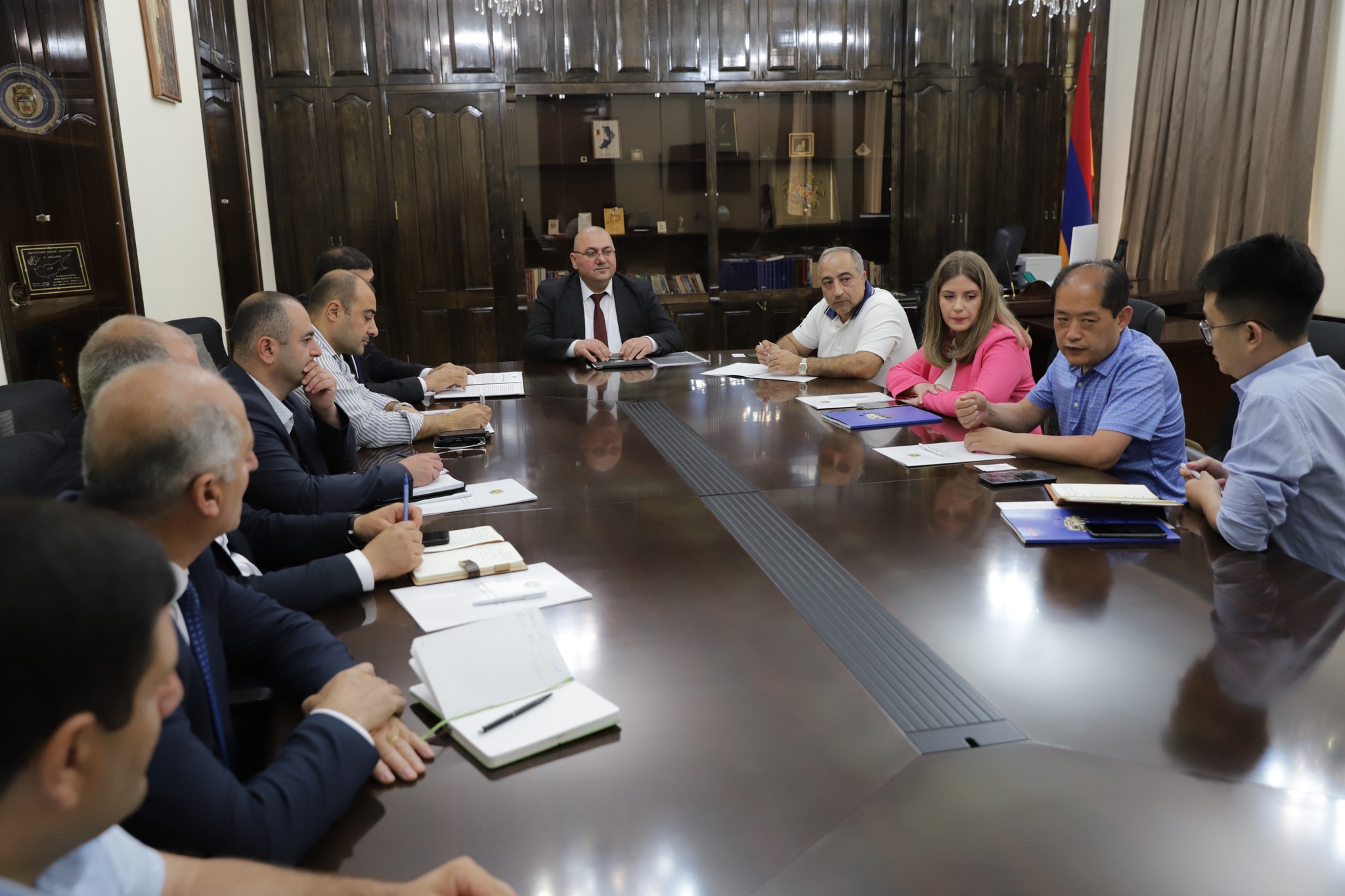 Չինացի գործարարների հետ քննարկվել են Գյումրիում իրականացվելիք ներդրումային ծրագրերին վերաբերող հարցեր