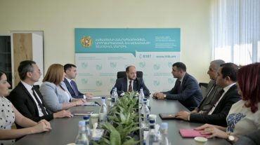 Արայիկ Հարությունյանը ներկայացրել է Առողջապահական և աշխատանքի տեսչական մարմնի նորանշանակ ղեկավարին