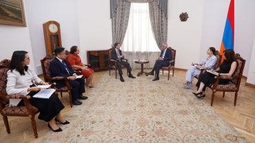 Փոխվարչապետ Մհեր Գրիգորյանն ընդունել է ԱԶԲ հայաստանյան մշտական առաքելության տնօրենին