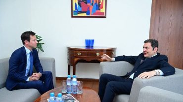 ԱԳ նախարարի տեղակալն ընդունել է Եվրախորհրդարանի ֆրանսիացի պատգամավորին
