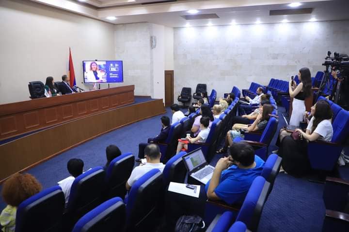 Նպատակ ունենք կամրջել ակադեմիական գիտելիքն ու գործարար միջավայրի ժամանակակից պահանջները․ Քերոբյան