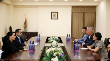 Լևոն Հովհաննիսյանը հյուրընկալել է ՀՀ-ում ԳԴՀ արտակարգ և լիազոր դեսպան Վիկտոր Ռիխտերին