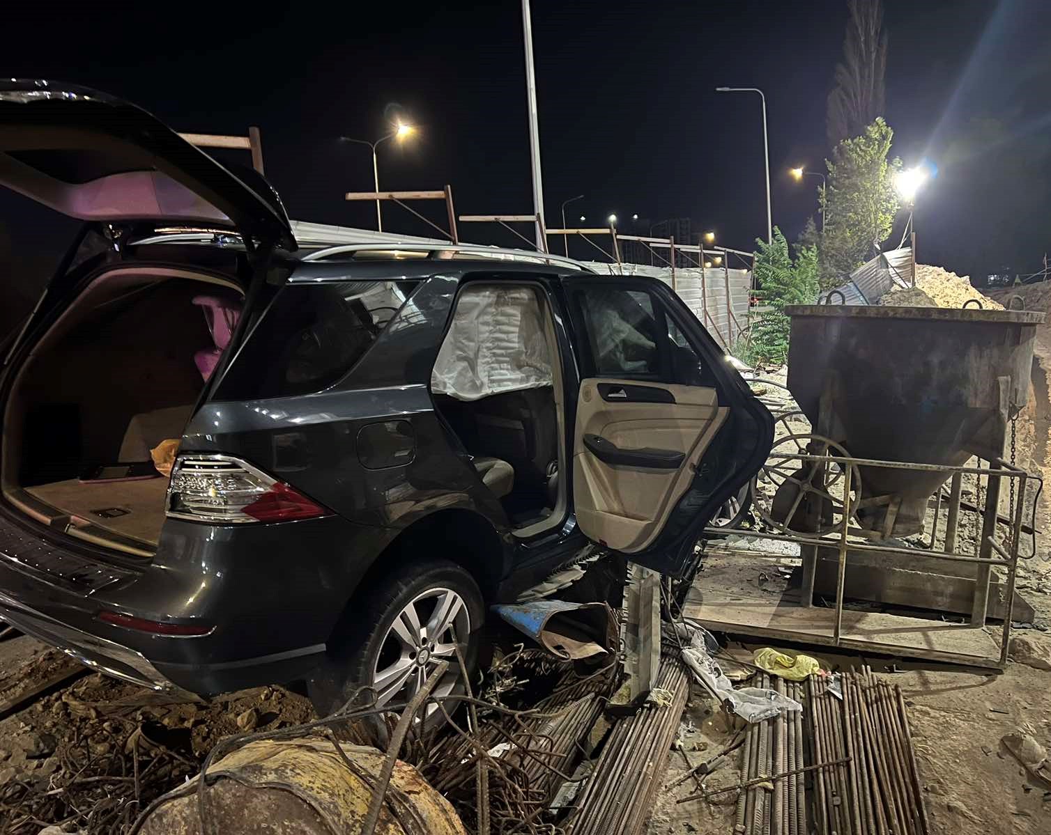 Եղվարդի խճուղում բախվել են «Mercedes-Benz C» և «Mercedes-Benz» մակնիշների ավտոմեքենաները. կա տուժած