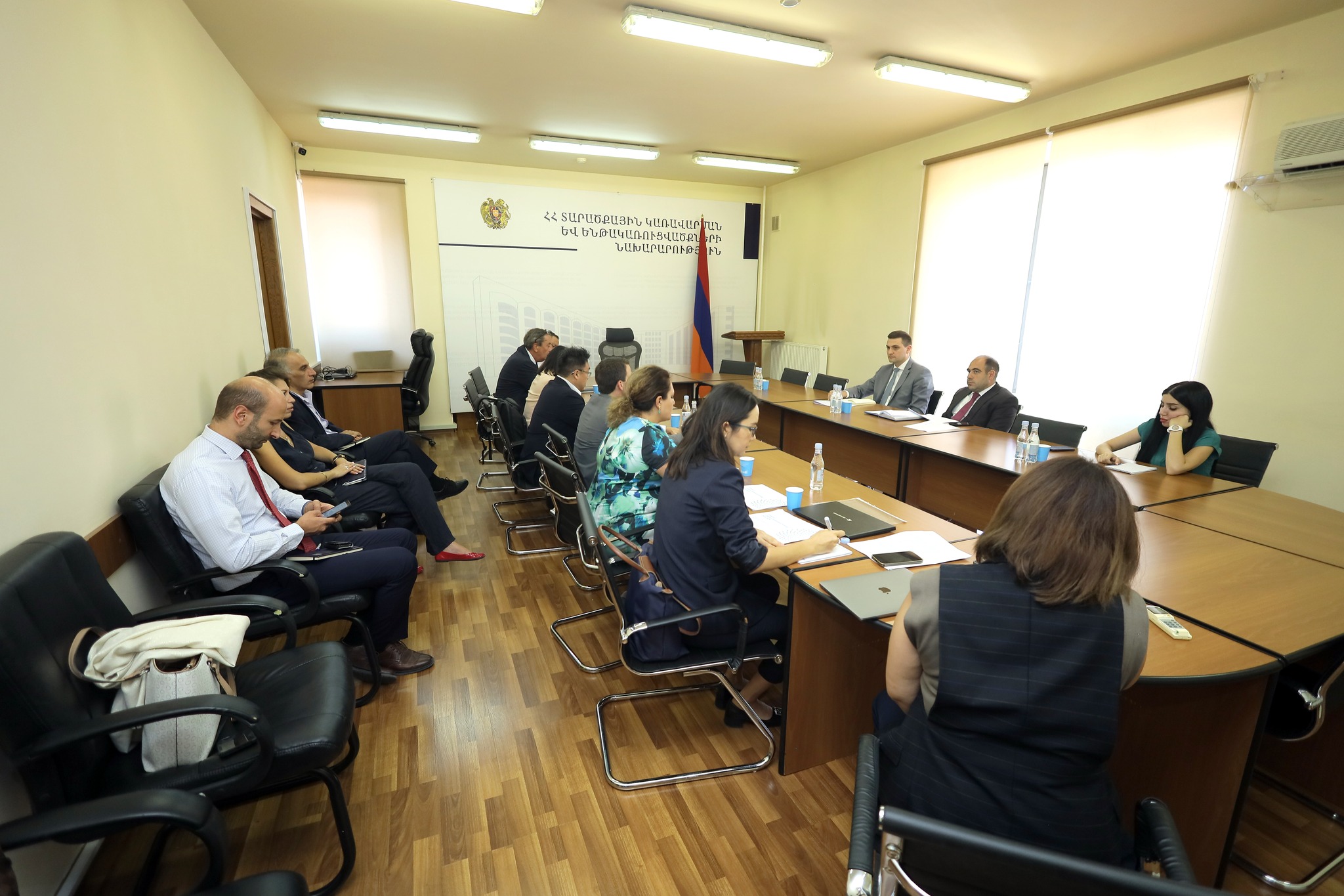 ՀՀ ՏԿԵ նախարարի տեղակալները հանդիպել են ԱԶԲ պատվիրակության հետ