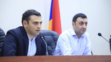 Էկոնոմիկայի նախարարի տեղակալը հանդիպել է մի շարք գործարարների հետ