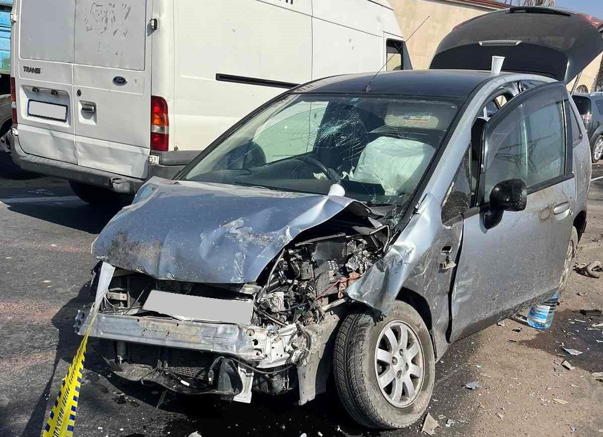 Երևան-Սևան ավտոճանապարհին՝ Արծվի արձանի մոտակայքում, բախվել են ավտոմեքենաներ․ կան տուժածներ
