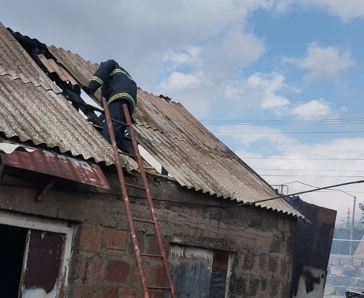 Փրկարարները մարել են Սպիտակ քաղաքում բռնկված հրդեհը