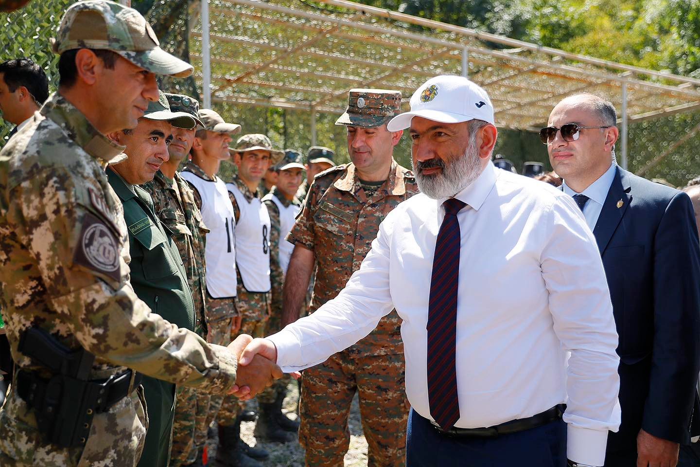 Տավուշի մարզում հետևեցի Բանակային խաղերի շրջանակում անցկացված մարտական փոխանցումավազքի մրցումներին. Փաշինյան