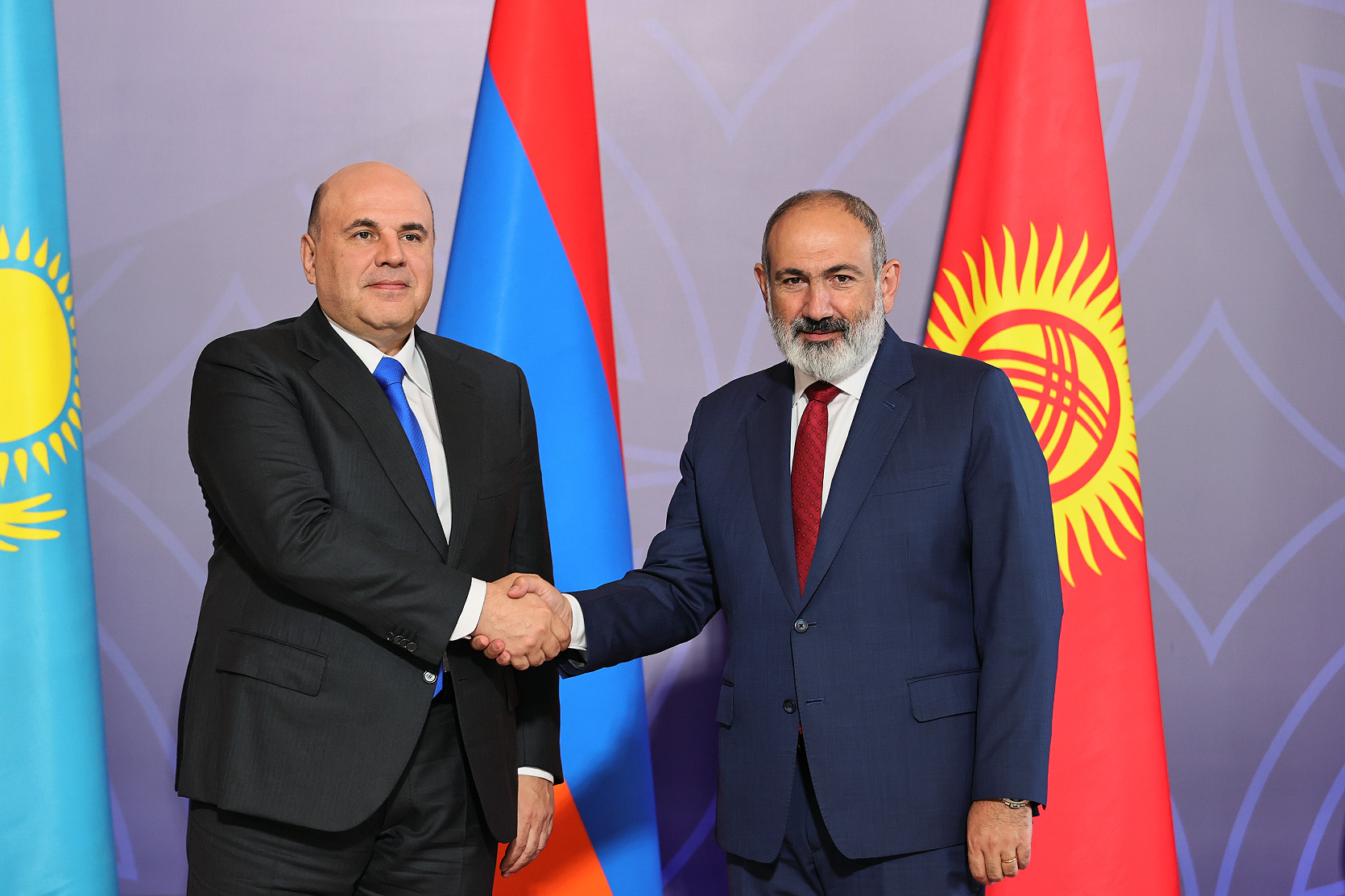 Ծաղկաձորում տեղի է ունեցել Նիկոլ Փաշինյանի և Միխայիլ Միշուստինի հանդիպումը