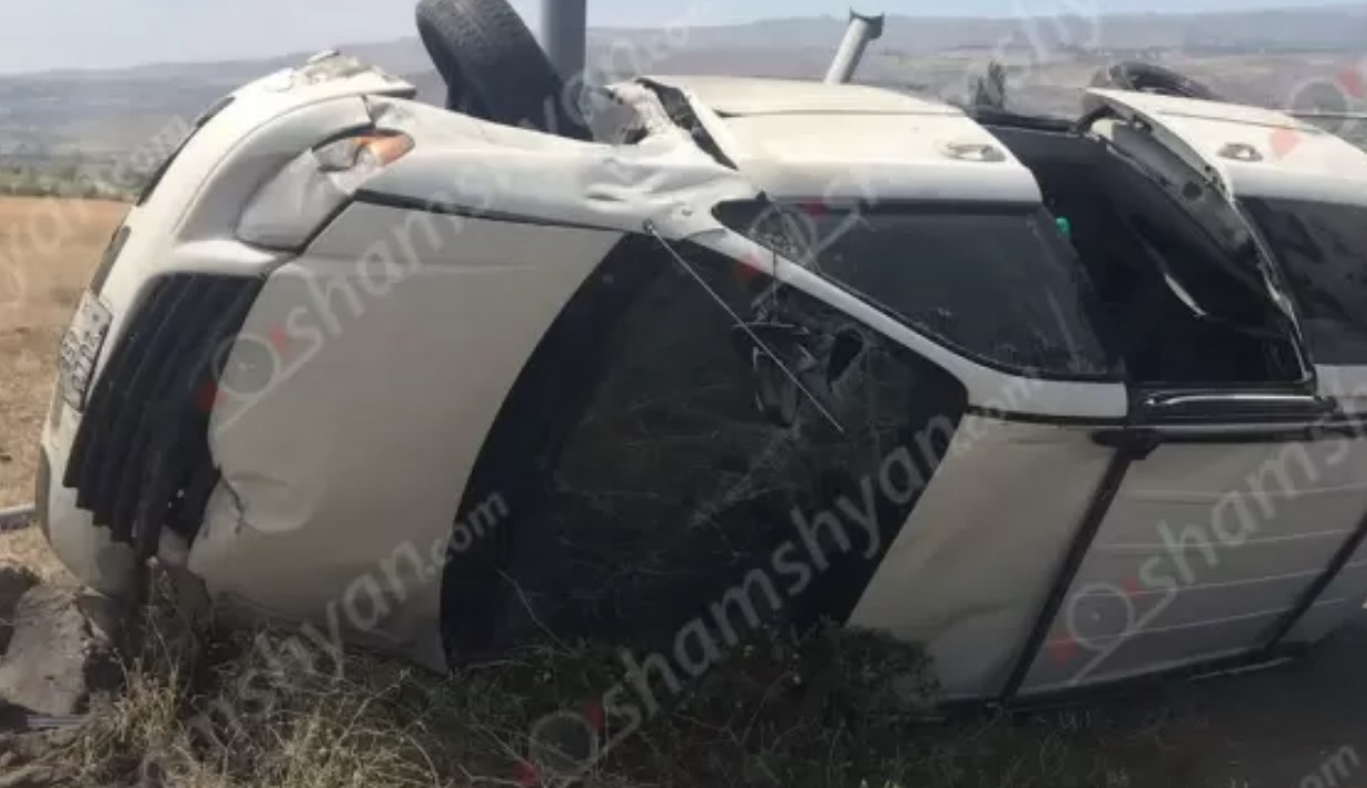 Արագածոտնի մարզում 61-ամյա վարորդը Աշտարակ-Փարպի ավտոճանապարհին բախվել է գազատար խողովակների հենասյուներին, կողաշրջվել