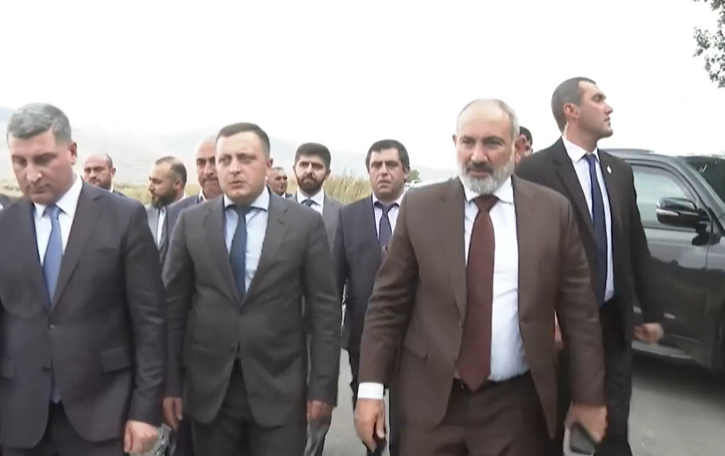 Շիրակամուտ-Լեռնավան ճանապարհի հիմնանորոգման աշխատանքների 90%-ն ավարտվել է. Փաշինյան