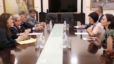 Ժաննա Անդրեասյանը հրաժեշտի հանդիպում է ունեցել ԵՄ դեսպան Անդրեա Վիկտորինի հետ