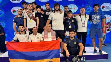 Հունահռոմեական ոճի երիտասարդ ըմբիշները մեկական ոսկե, արծաթե ու բրոնզե մեդալ են նվաճել աշխարհի առաջնությունում