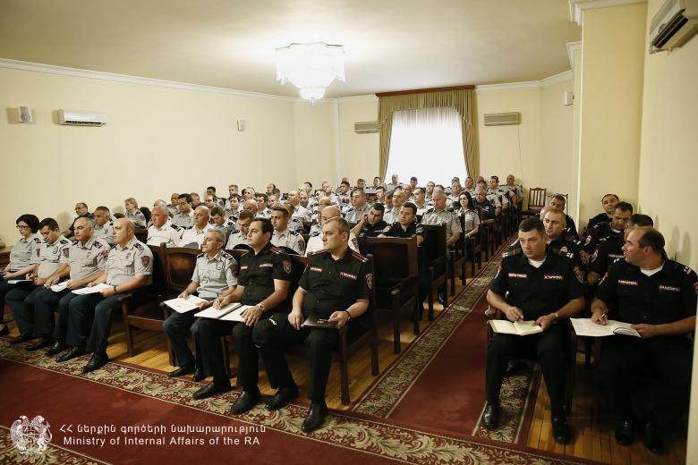 Մեկնարկում է «Զգուշացե՛ք, երեխաներ են» միջոցառումը. խորհրդակցություն ՆԳՆ ոստիկանությունում
