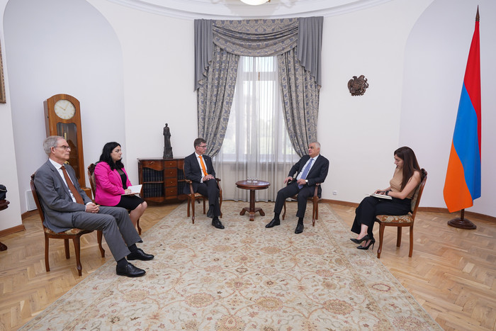Փոխվարչապետ Մհեր Գրիգորյանը հրաժեշտի հանդիպում է ունեցել Նիդերլանդների դեսպանի հետ