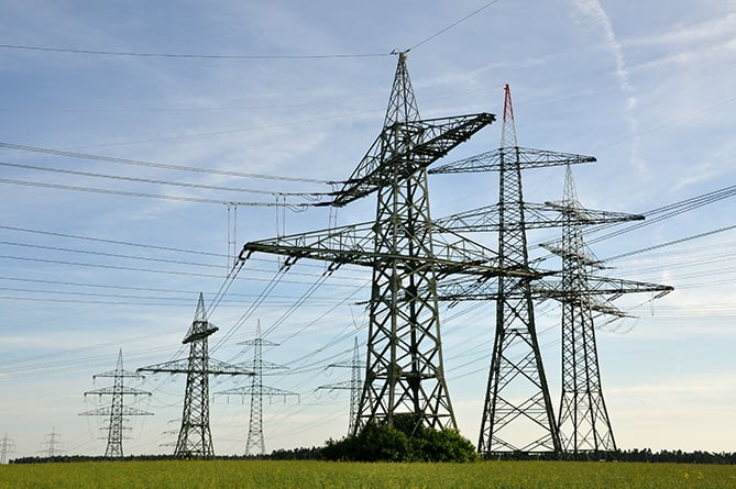 Էլեկտրահամակարգը սնուցող մի շարք ենթակայաններ գտնվում են ադրբեջանական վերահսկողության տակ, ինչի պատճառով առայժմ հնարավոր չէ էլեկտրաէներգիայի մատակարարում իրականացնել