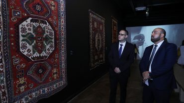 Հայաստանի պատմության թանգարանում բացվել է Ջեյմս Թուֆենկյանի գորգերի հավաքածուի ցուցադրությունը