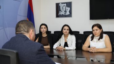 Սփյուռքահայ մասնագետների «իԳործ» 2023 ծրագրի շրջանակներում սեպտեմբերի մեկից պետական համակարգն ընդունել է 45 մասնագետի